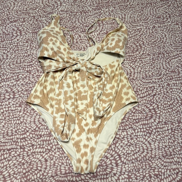 aerie Other - Aerie Tan and Cream One Piece Swimsuit
